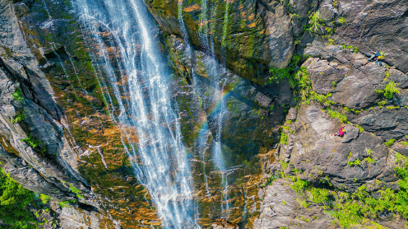 Conquering the adventurous peak of Do Quyen waterfall 2 days 1 night (12)